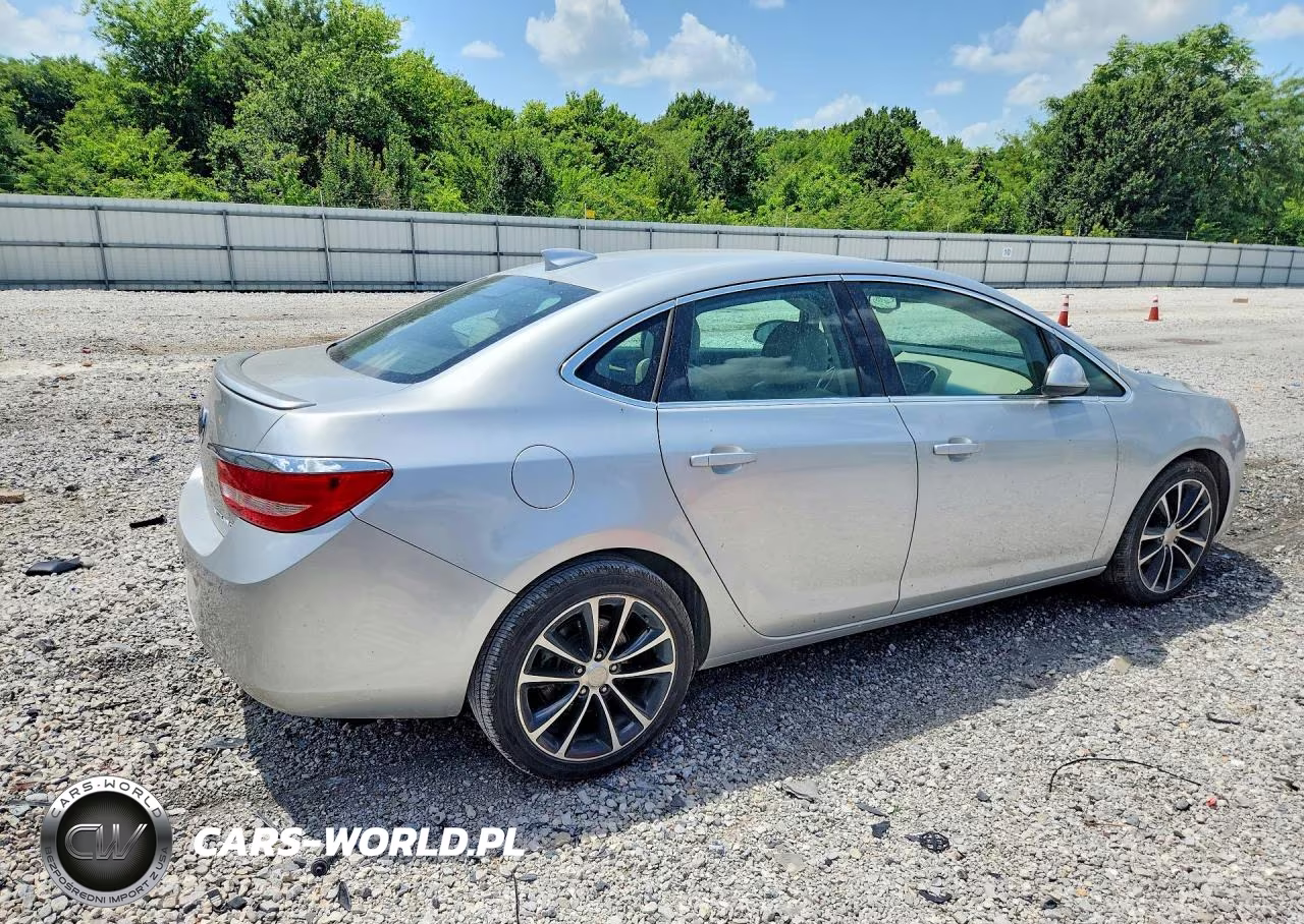2016 Buick Verano Sport Touring VIN:1G4PW5SK8G4173093 - 3