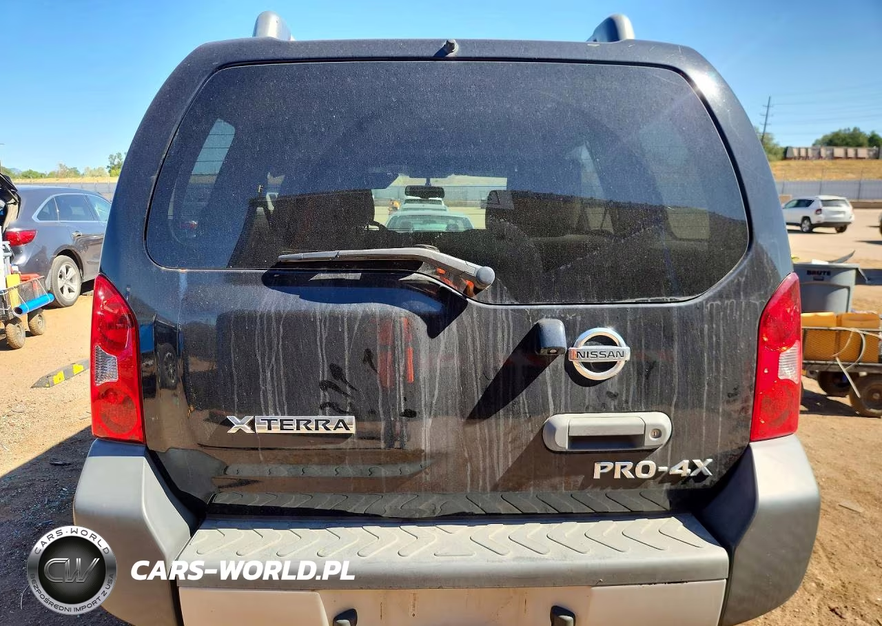 2015 Nissan Xterra Pro-4X VIN:5N1AN0NW9FN656398 - 6