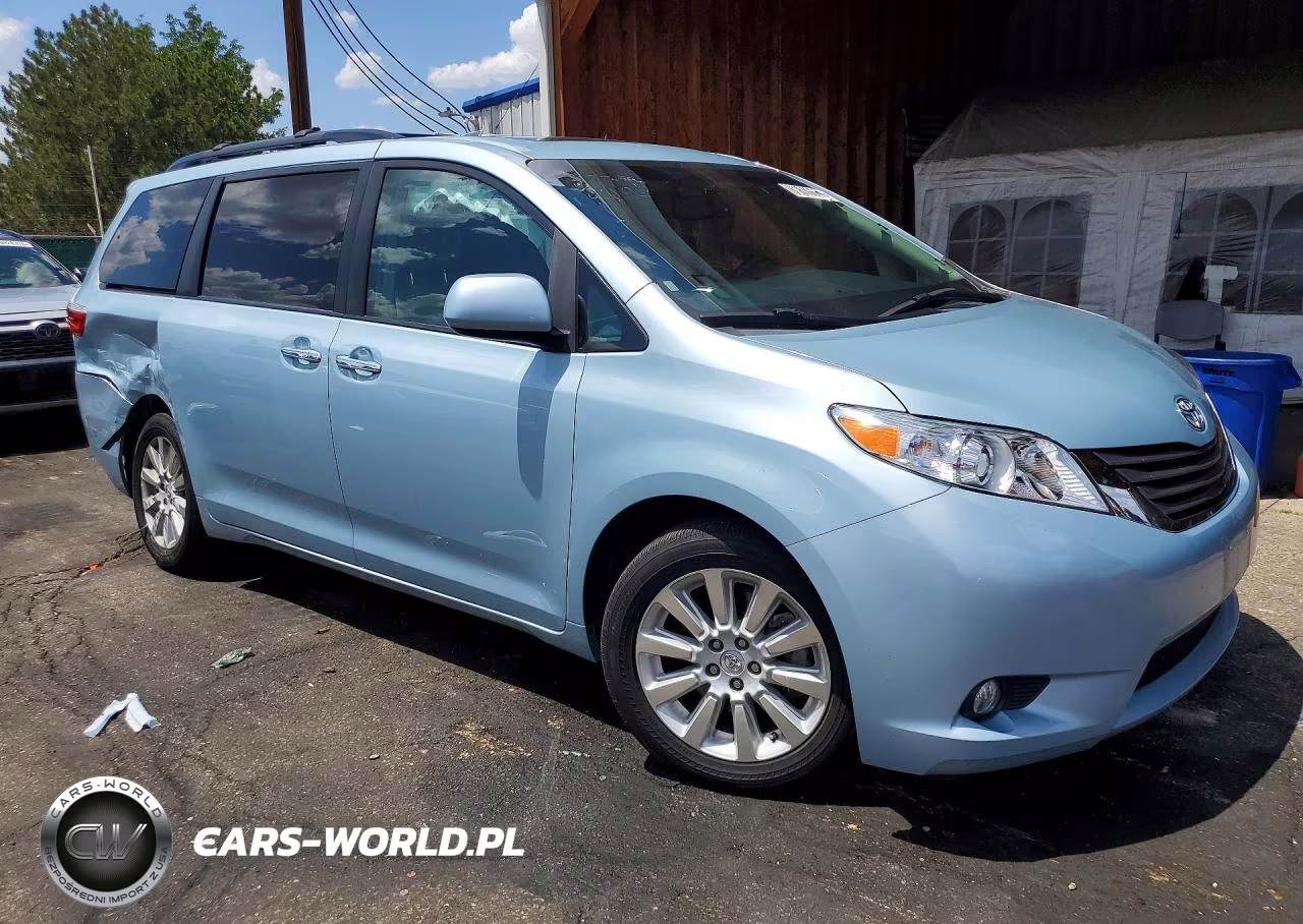 2015 Toyota Sienna Xle 7-Passenger VIN:5TDDK3DC3FS108460 - 4