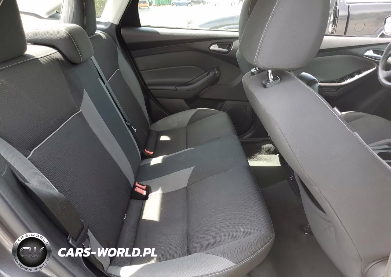 2014 Ford Focus Se VIN:1FADP3F25EL287404 - 10