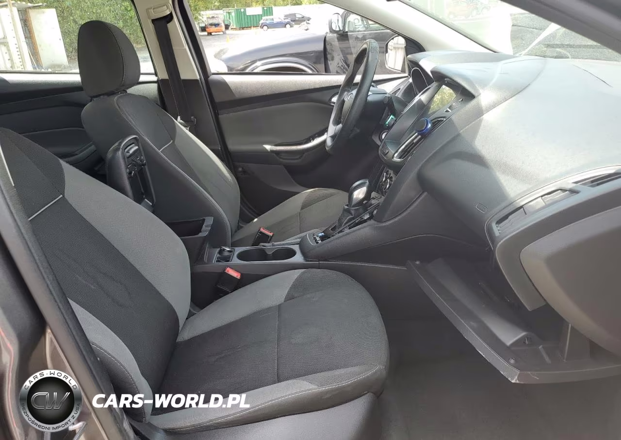 2014 Ford Focus Se VIN:1FADP3F25EL287404 - 7