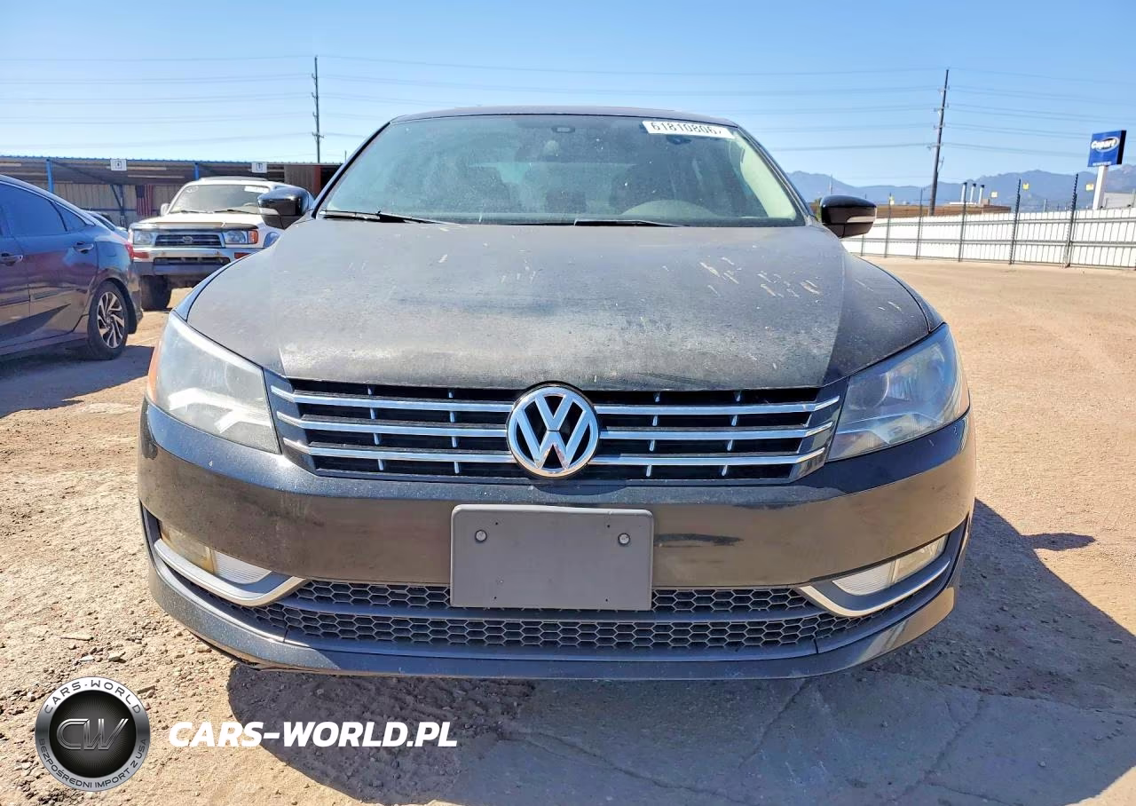 2013 Volkswagen Passat Sel VIN:1VWCN7A36DC050175 - 5