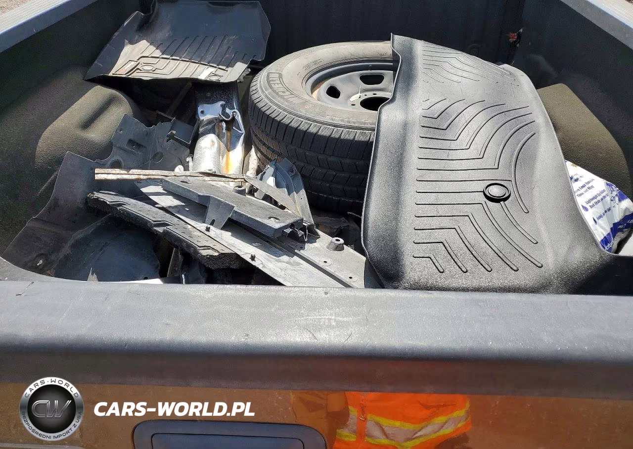 2015 Ford F350 Super Duty VIN:1FT8W3BT1FEB88176 - 10