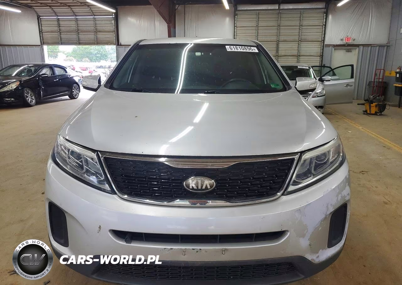 2014 Kia Sorento Lx VIN:5XYKTCA61EG429315 - 5