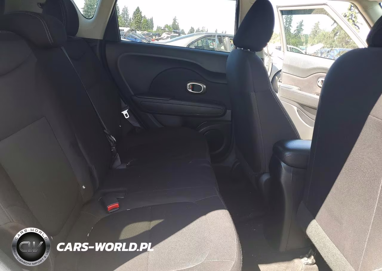 2015 Kia Soul Base VIN:KNDJN2A24F7167754 - 11