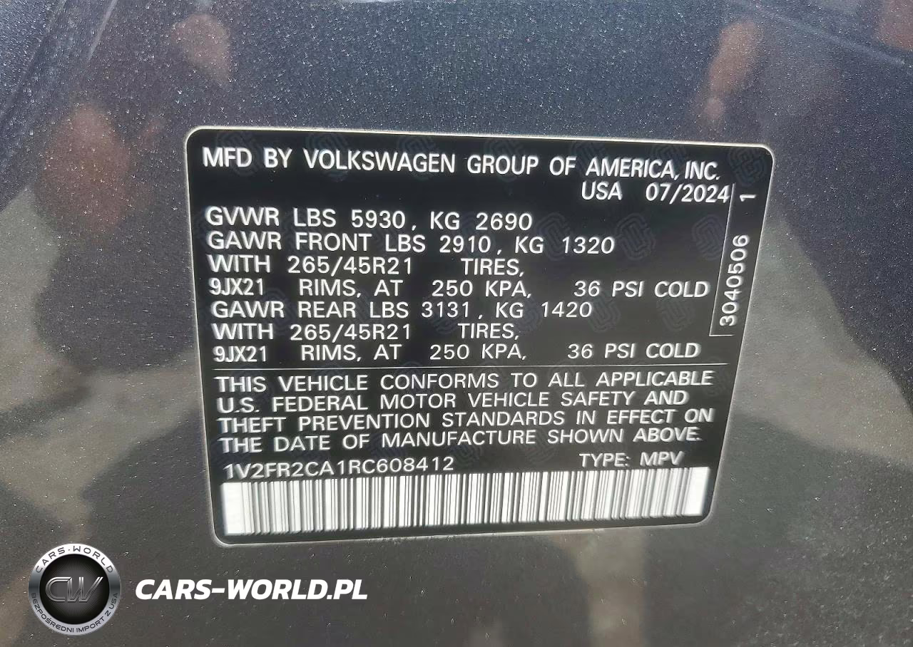 2024 Volkswagen Atlas Sel Premium R-Line VIN:1V2FR2CA1RC608412 - 13
