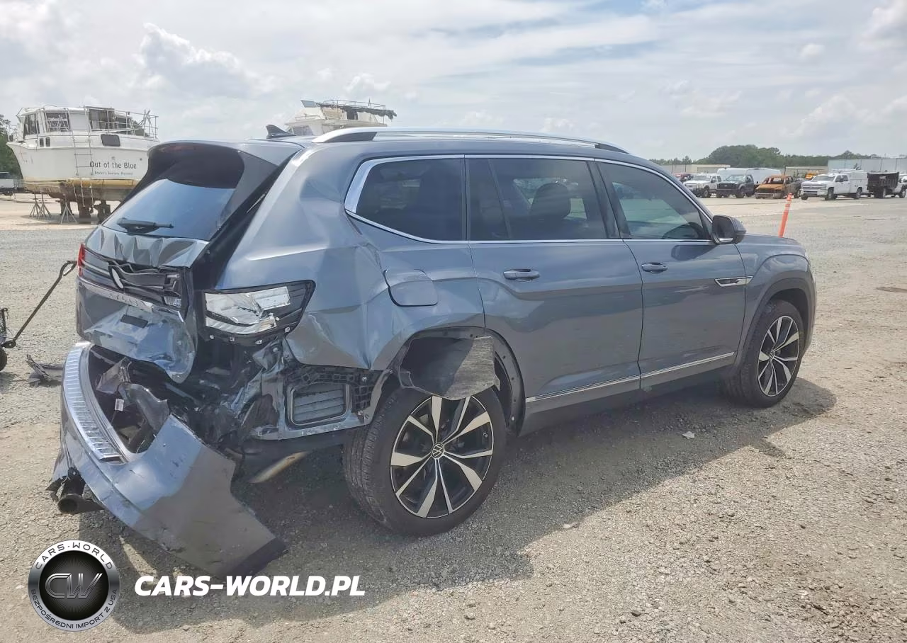 2024 Volkswagen Atlas Sel Premium R-Line VIN:1V2FR2CA1RC608412 - 3