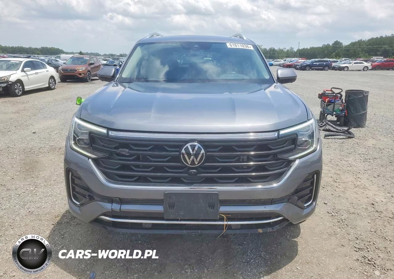 2024 Volkswagen Atlas Sel Premium R-Line VIN:1V2FR2CA1RC608412 - 5