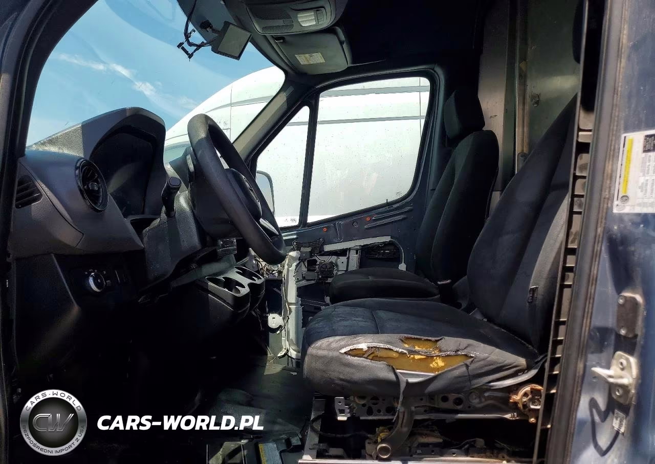 2019 Mercedes-Benz Sprinter 2500-3500 Delivery Van VIN:WD4PF1CD7KP148695 - 7