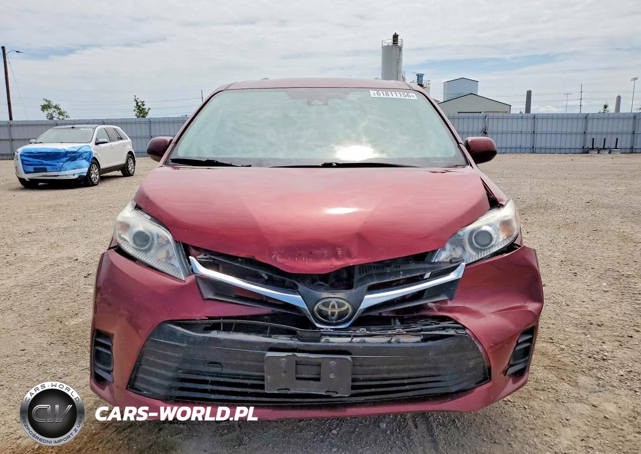 2019 Toyota Sienna Le VIN:5TDKZ3DC2KS983946 - 5