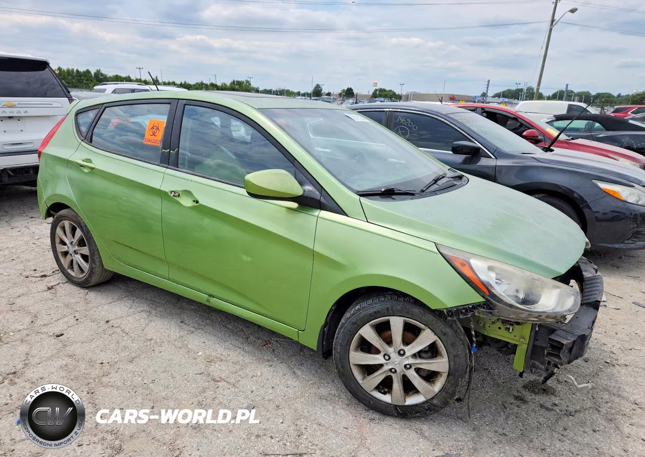 2012 Hyundai Accent Se VIN:KMHCU5AE1CU023451 - 4
