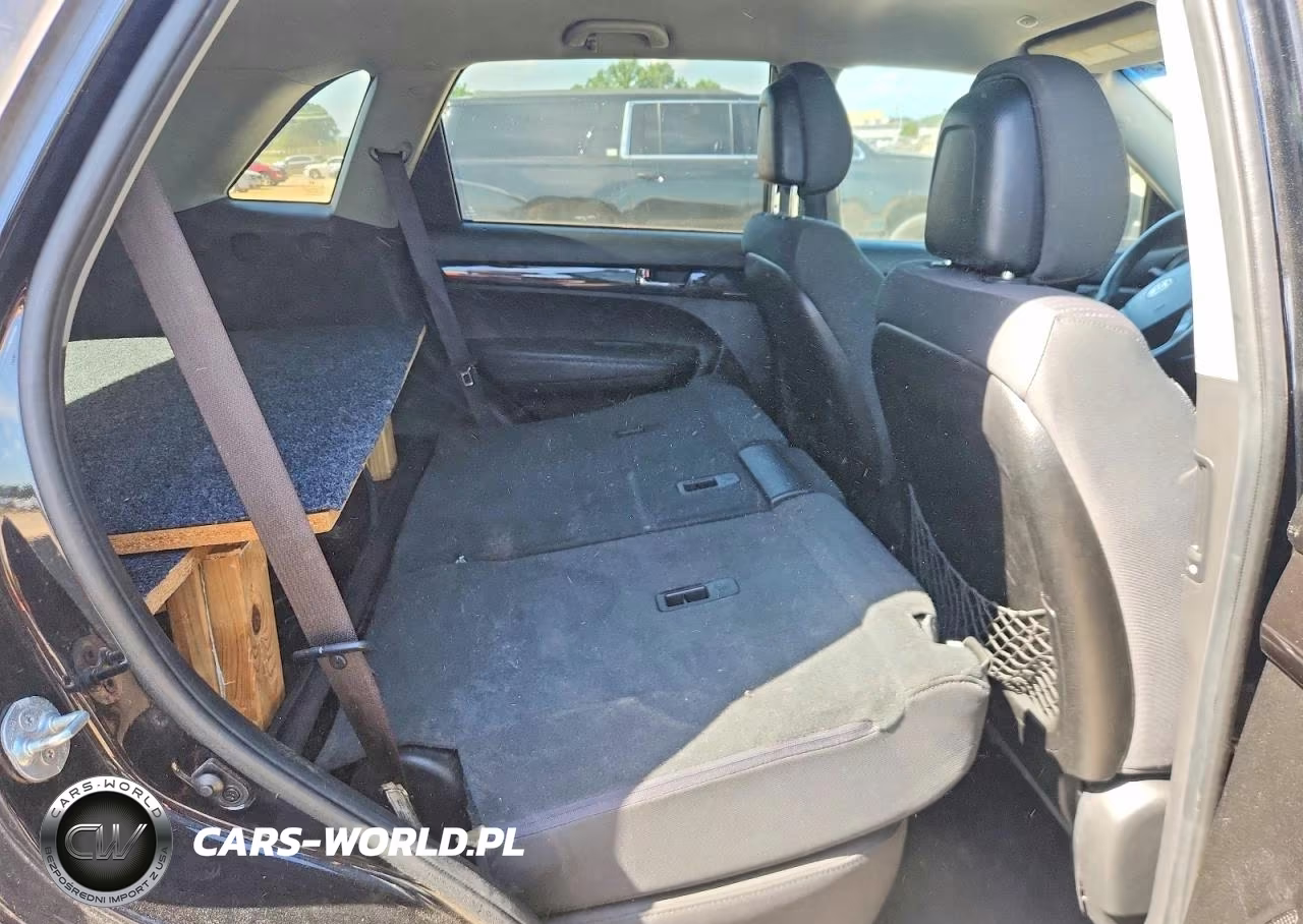 2012 Kia Sorento Lx VIN:5XYKT3A61CG192306 - 11