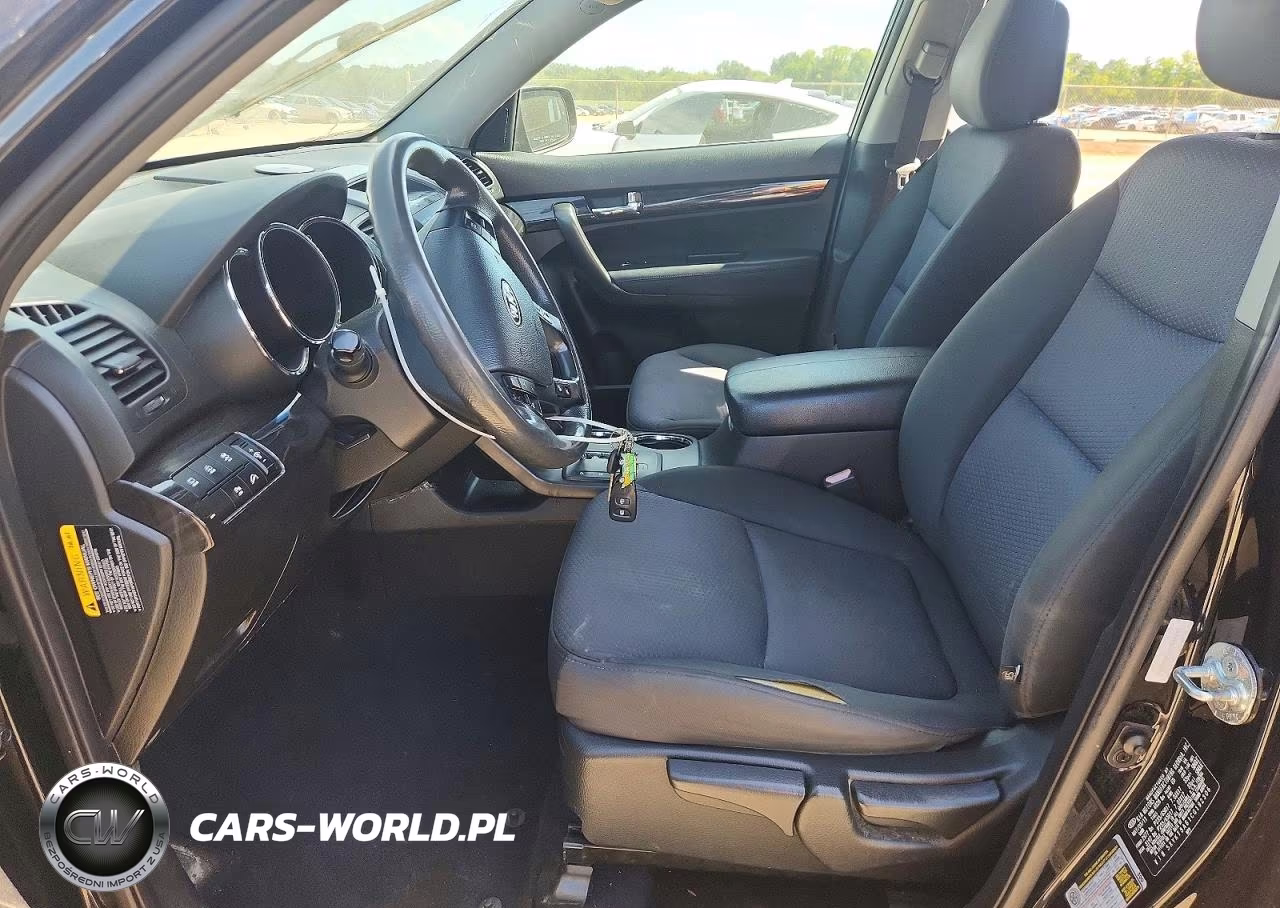 2012 Kia Sorento Lx VIN:5XYKT3A61CG192306 - 7