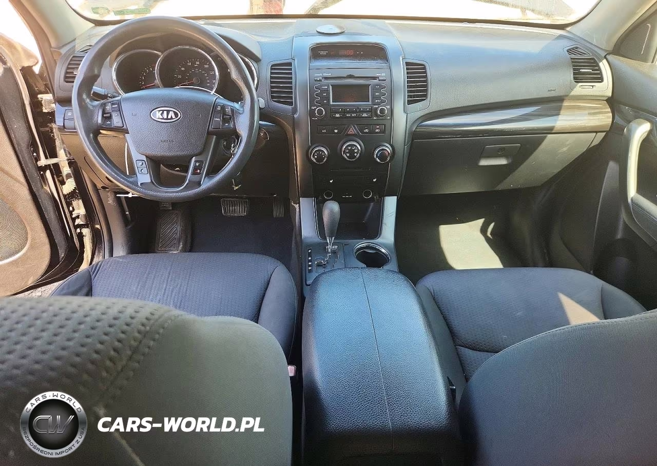 2012 Kia Sorento Lx VIN:5XYKT3A61CG192306 - 8
