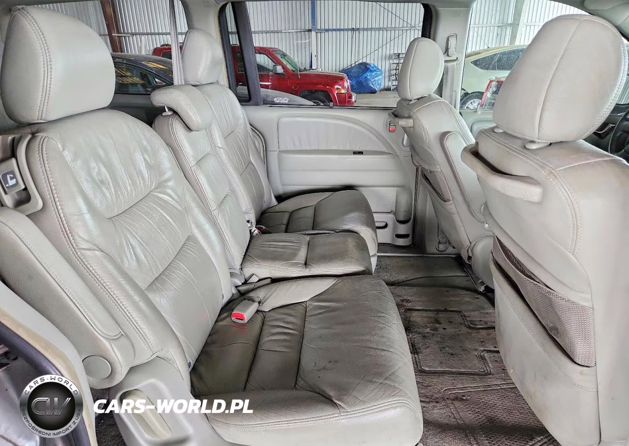 2006 Honda Odyssey VIN:5FNRL38656B117947 - 11