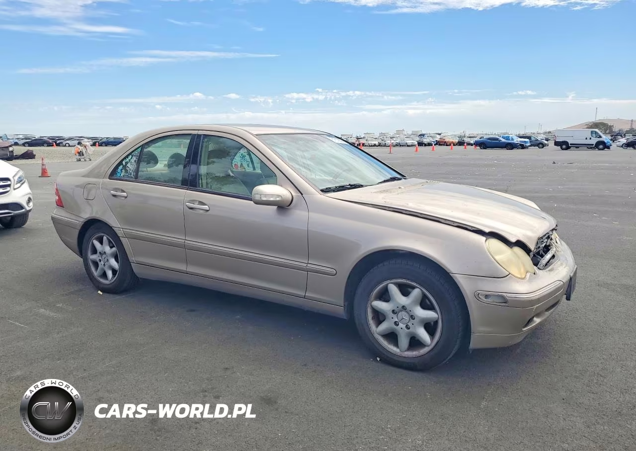 2002 Mercedes-Benz C 320 VIN:WDBRF64J42F195241 - 4
