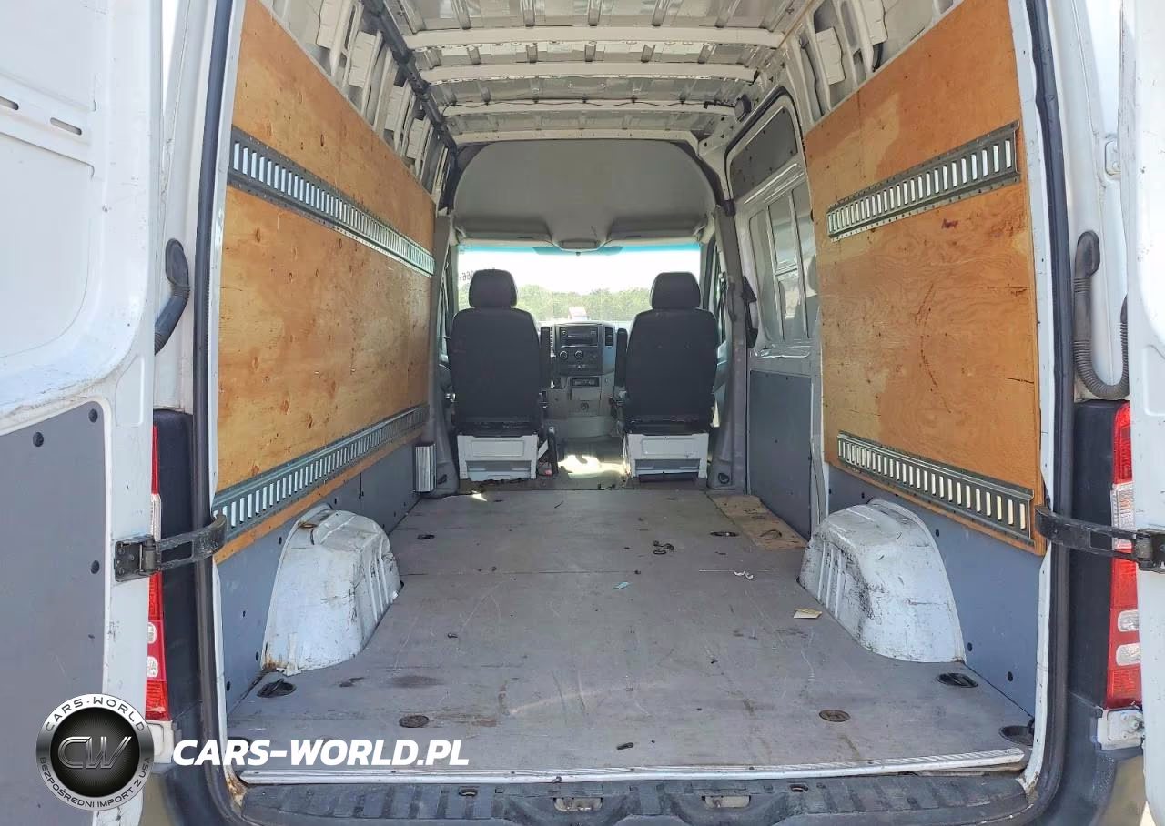 2007 Dodge Sprinter 2500 Delivery Van VIN:WD0PE745675151072 - 10