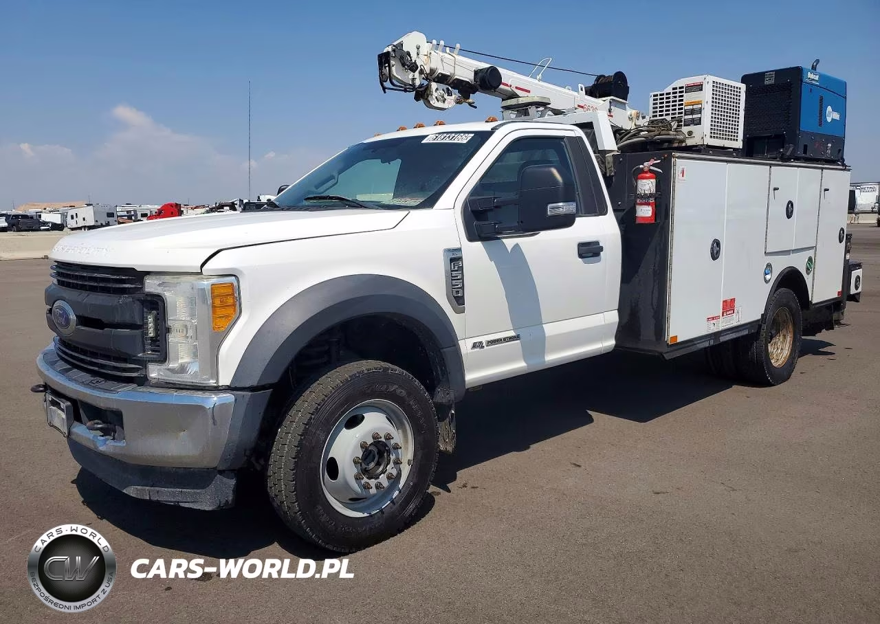 2017 Ford F550 Super Duty – zdjęcie 1 z 13