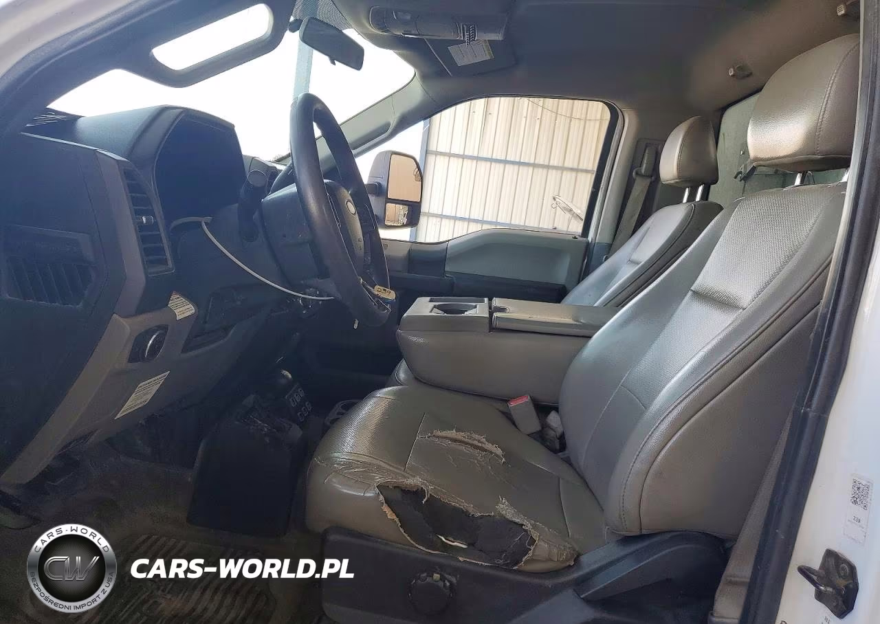 2017 Ford F550 Super Duty VIN:1FDUF5HT7HED72022 - 7