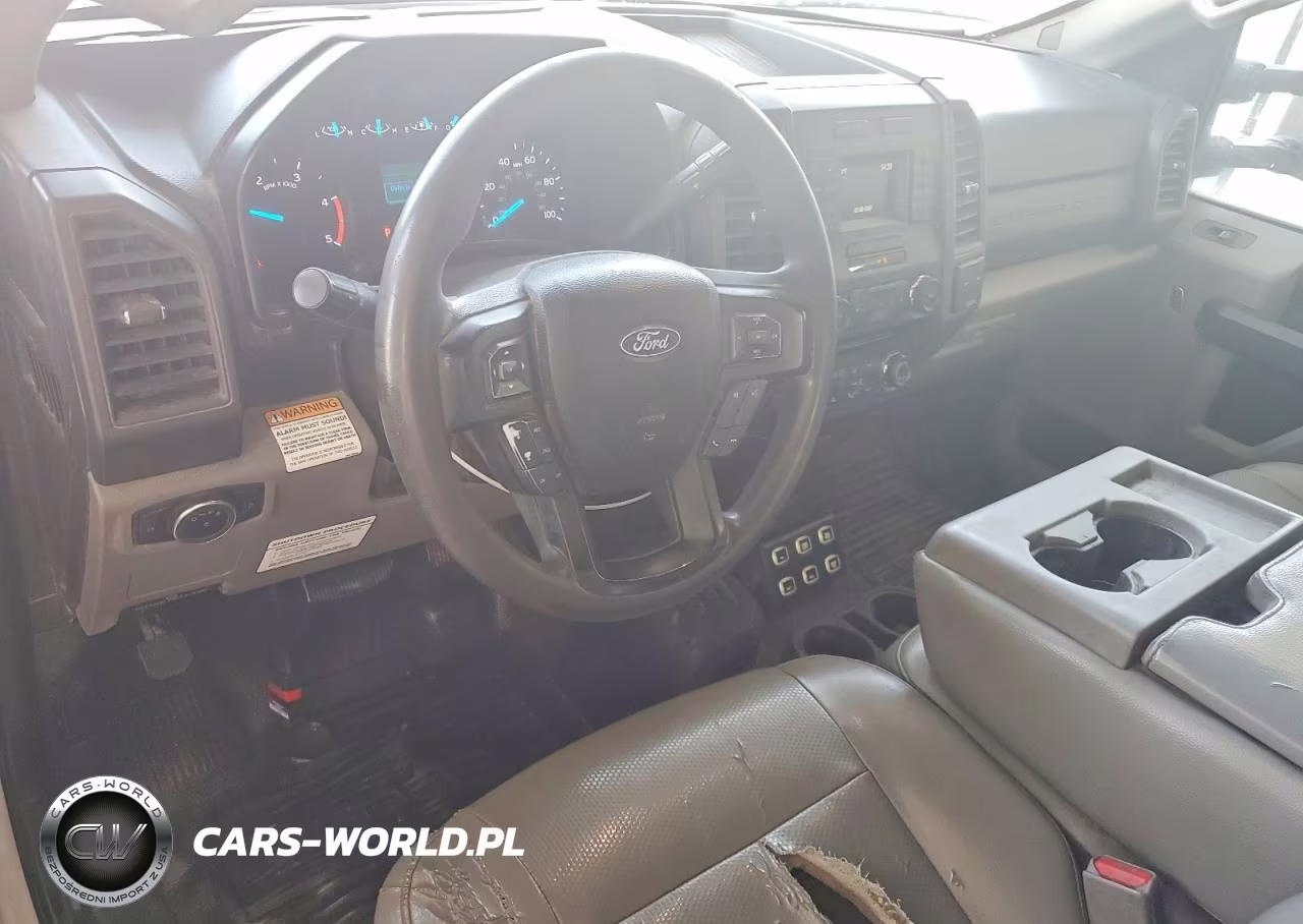 2017 Ford F550 Super Duty VIN:1FDUF5HT7HED72022 - 8