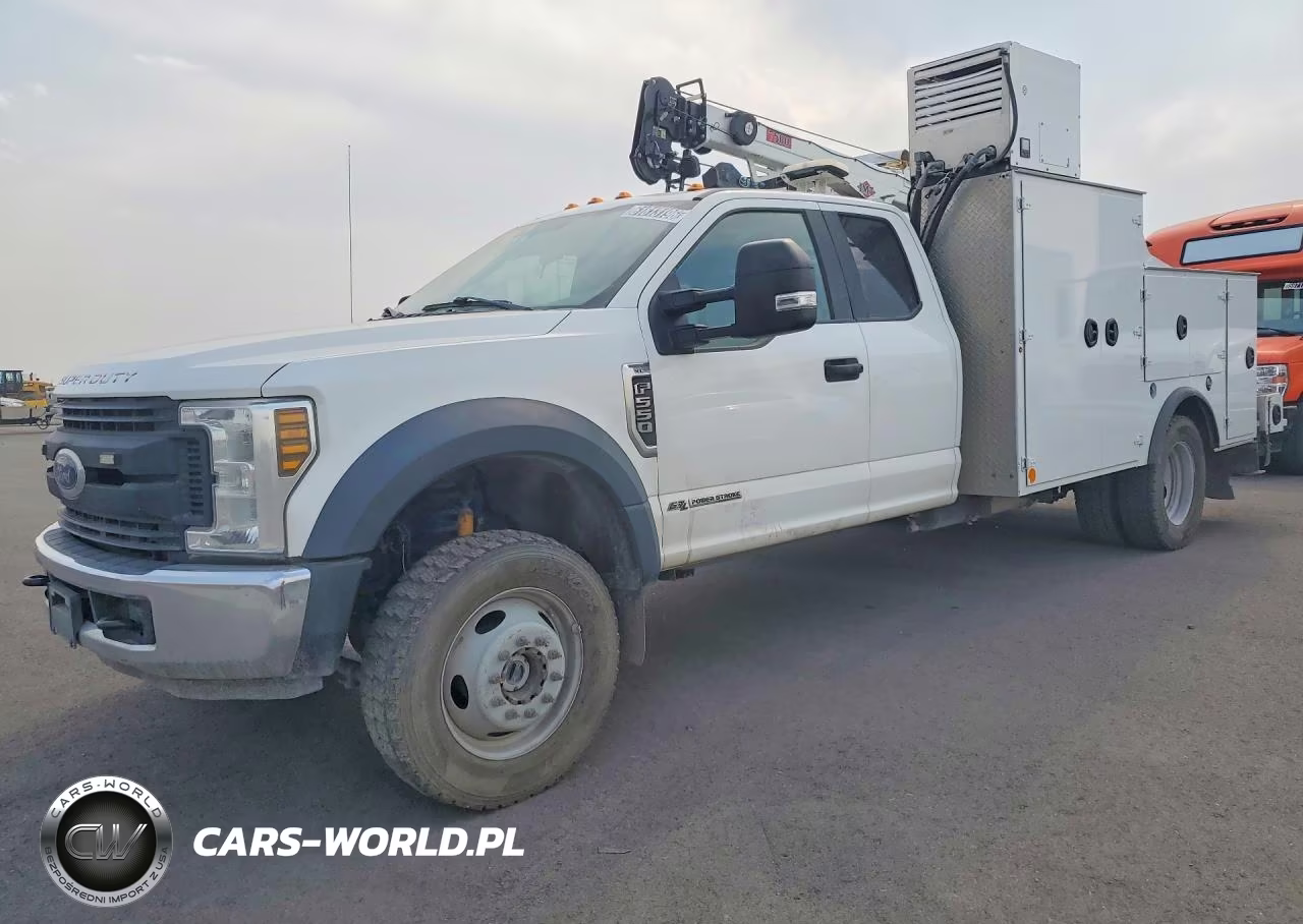 2019 Ford F550 Super Duty – zdjęcie 1 z 12
