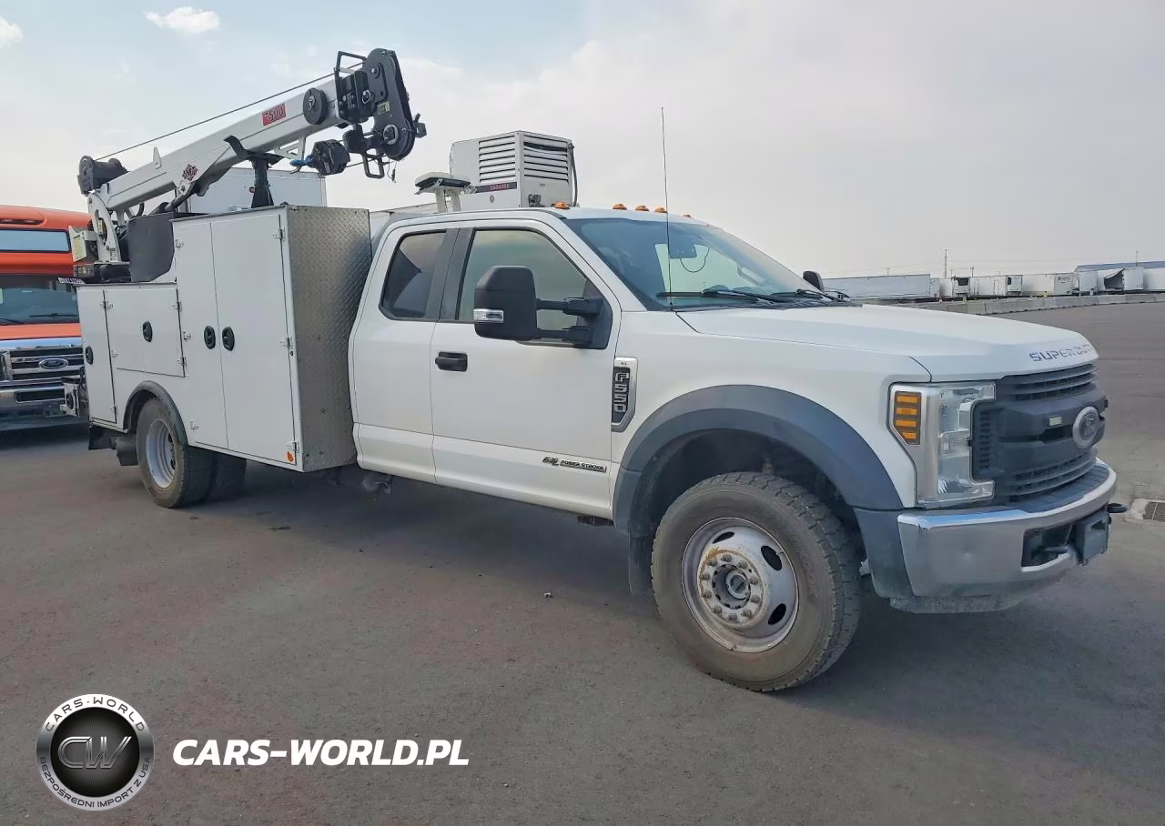 2019 Ford F550 Super Duty VIN:1FD0X5HT8KEE25863 - 4
