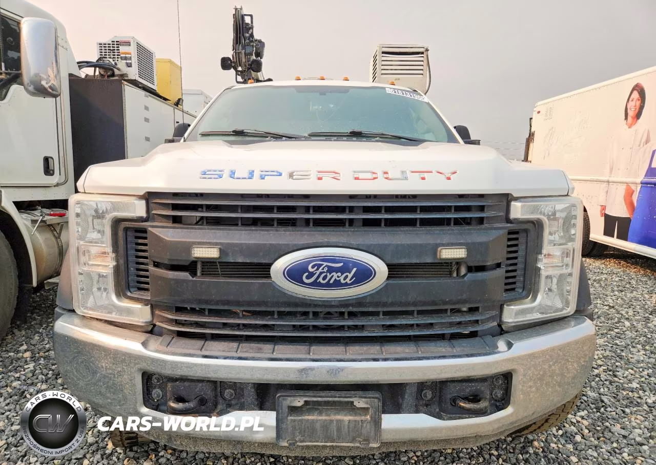 2019 Ford F550 Super Duty VIN:1FD0X5HT8KEE25863 - 5