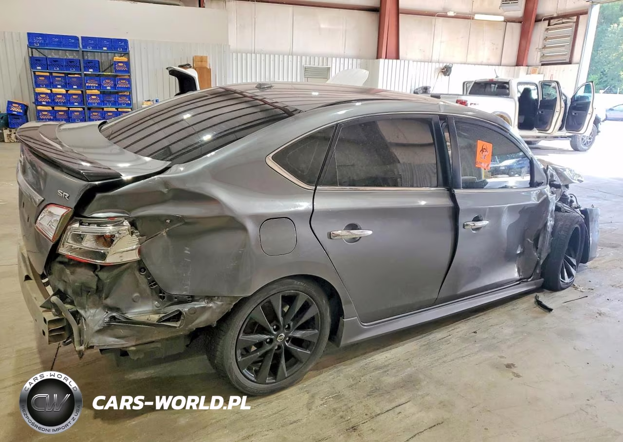 2017 Nissan Sentra Sr VIN:3N1AB7AP5HY281557 - 3