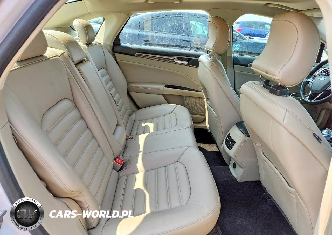 2019 Ford Fusion Sel VIN:3FA6P0MU5KR136779 - 10