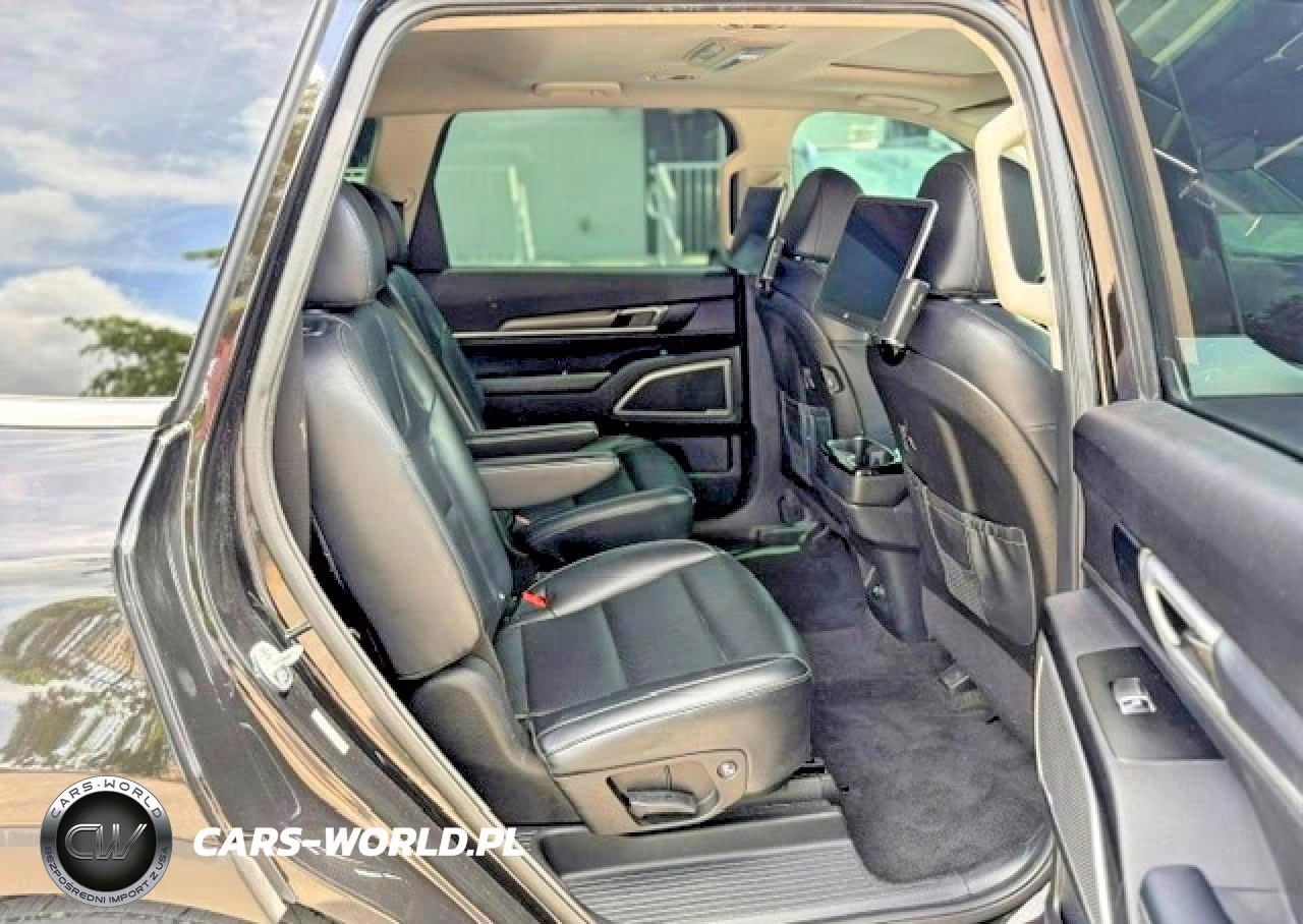 2022 Kia Telluride S VIN:5XYP64HC4NG204790 - 11