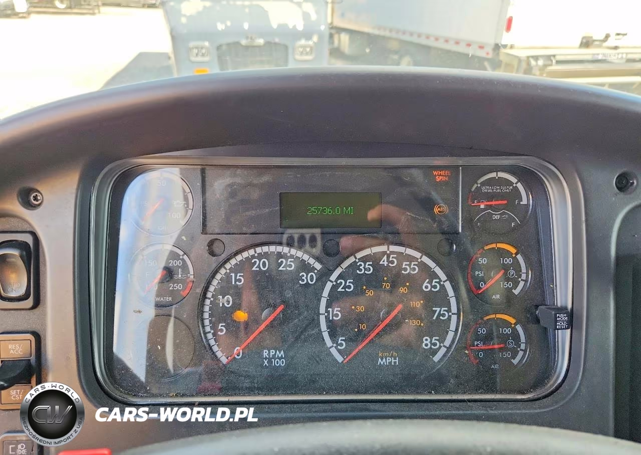 2017 Freightliner Business Class M2 Box Truck VIN:1FVACWFBXHHJF8463 - 8