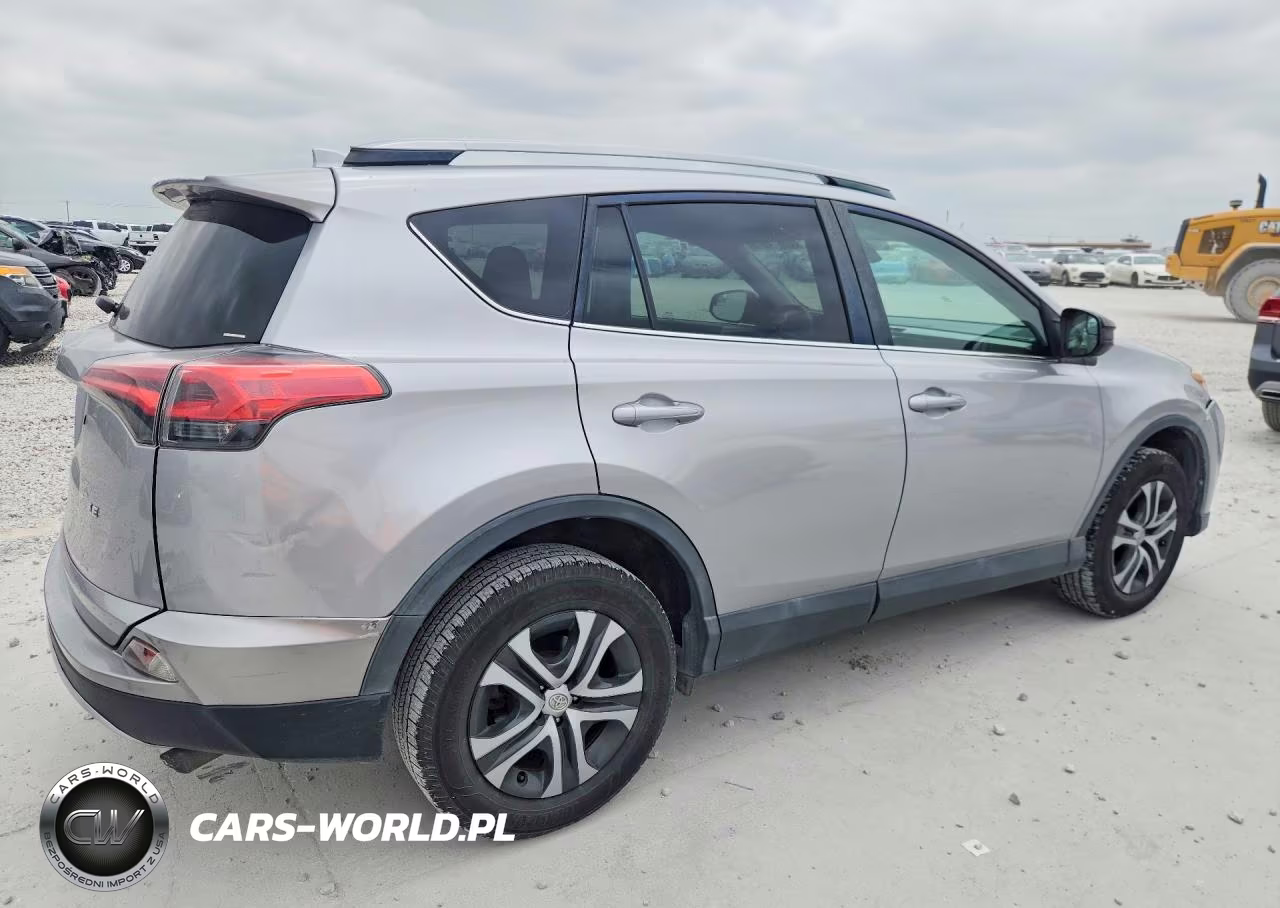 2017 Toyota Rav4 Le VIN:2T3ZFREV5HW325118 - 3