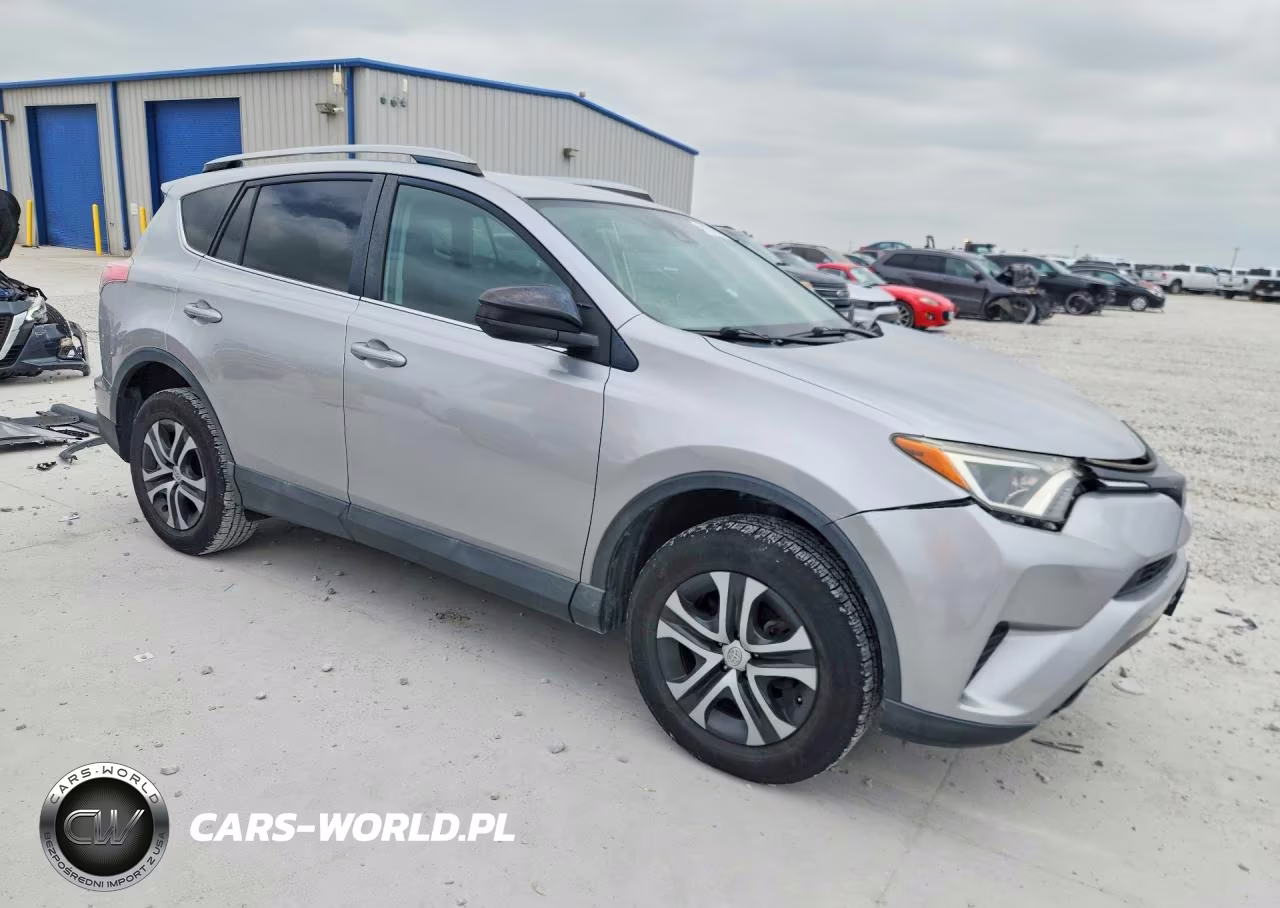 2017 Toyota Rav4 Le VIN:2T3ZFREV5HW325118 - 4