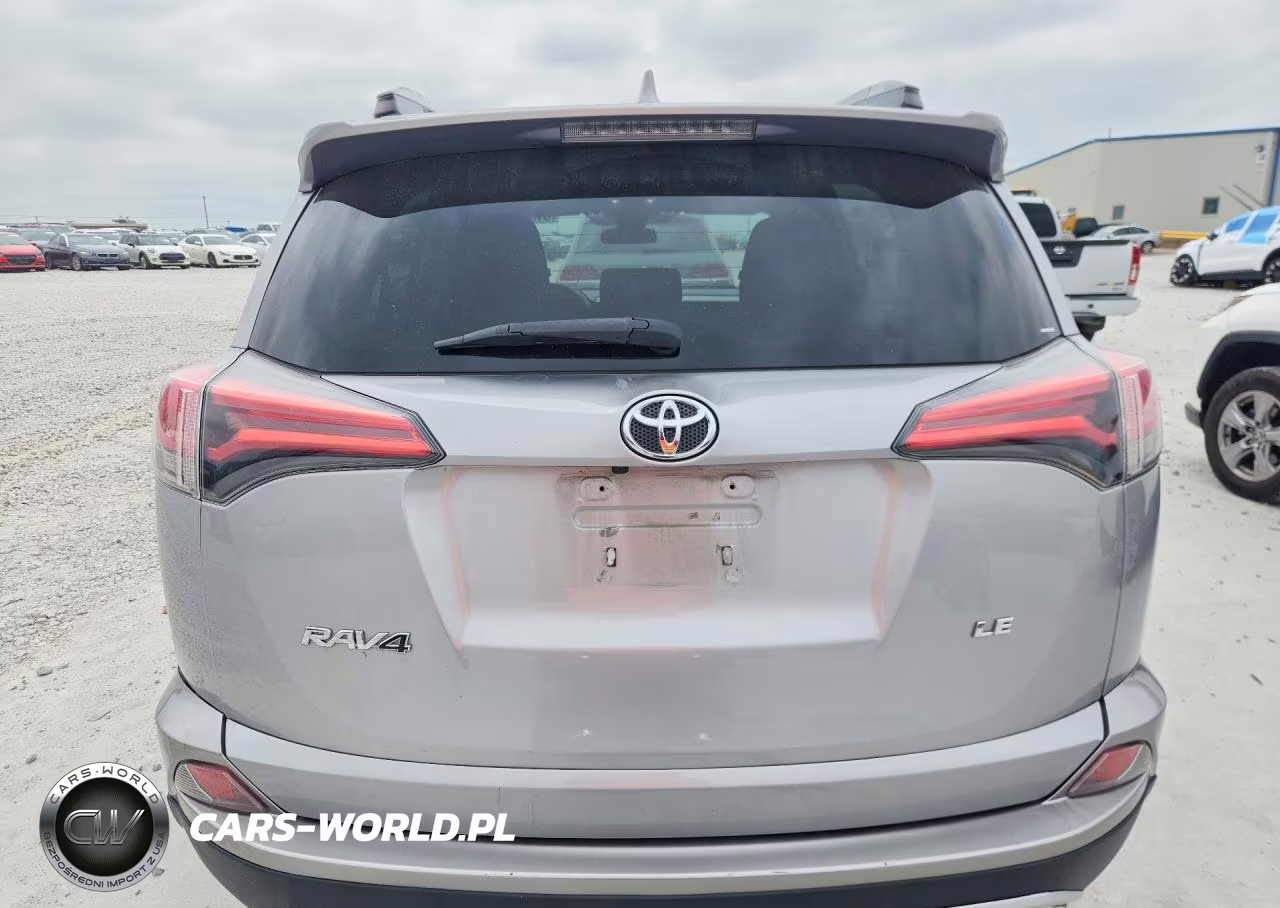 2017 Toyota Rav4 Le VIN:2T3ZFREV5HW325118 - 6