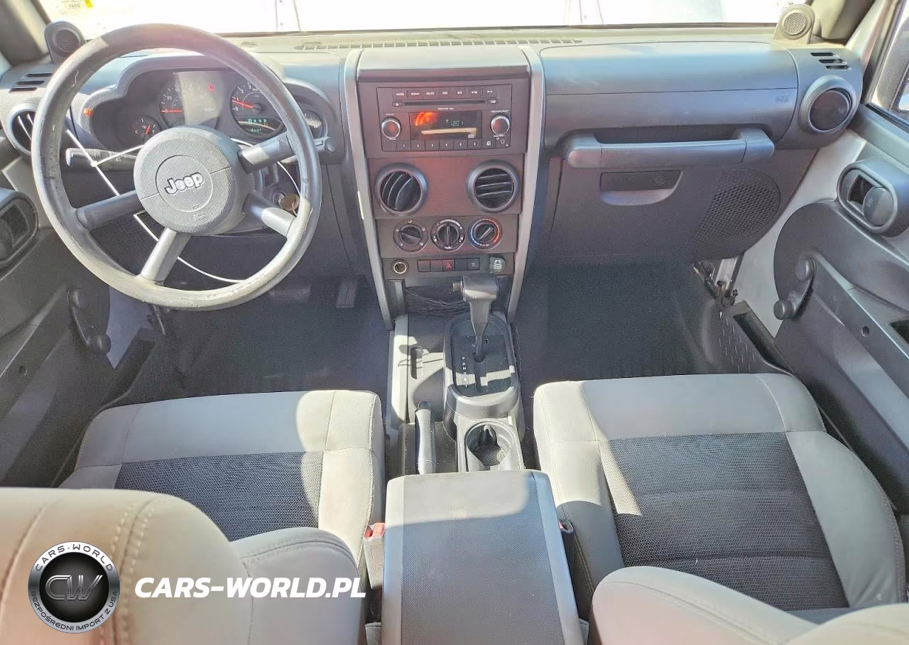 2009 Jeep Wrangler Unlimited X VIN:1J4GB39169L754001 - 8