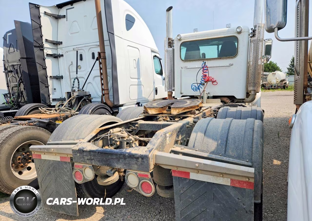 2012 Peterbilt 388 Semi Truck VIN:1XPWD49X9CD161853 - 3