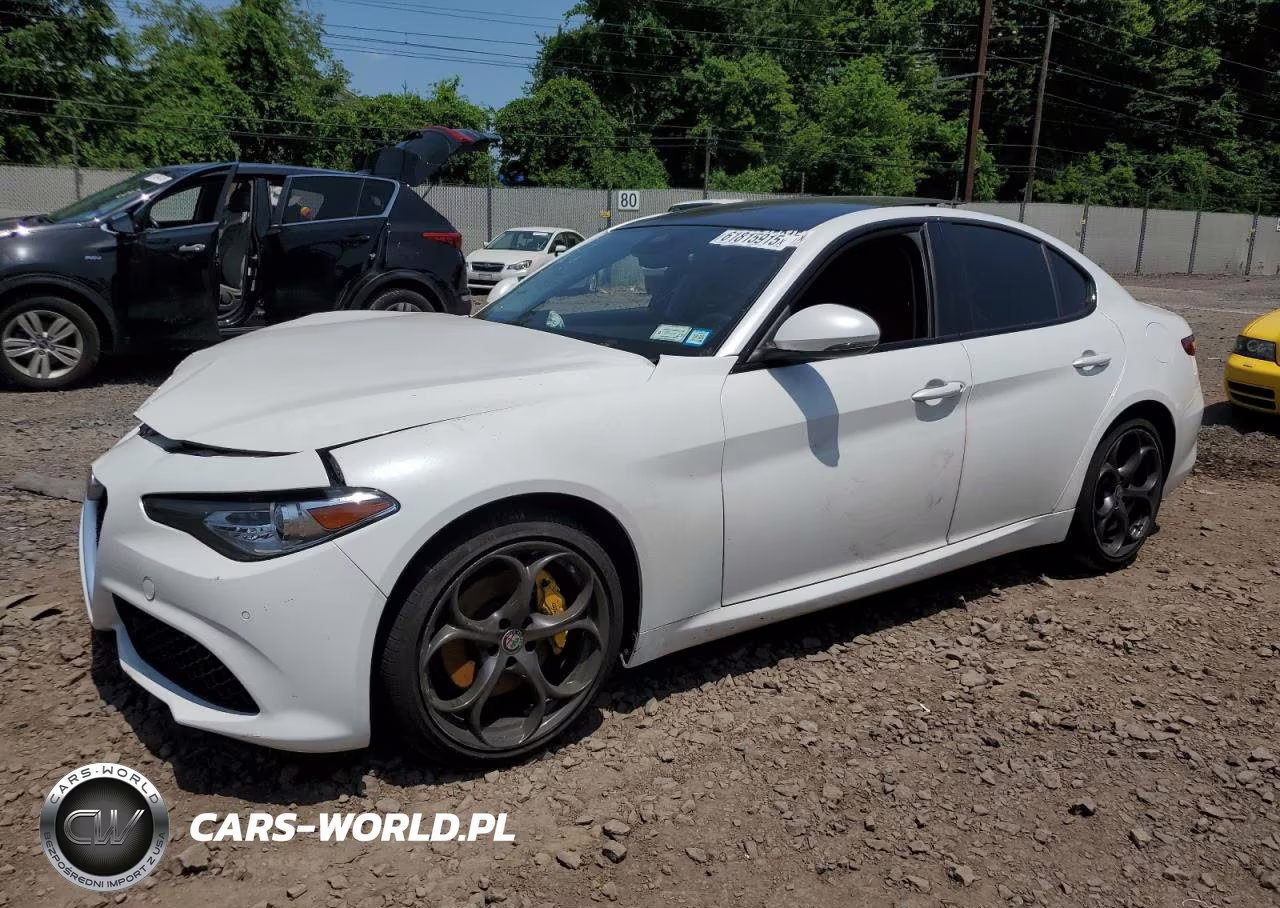 2017 Alfa Romeo Giulia Ti Q4