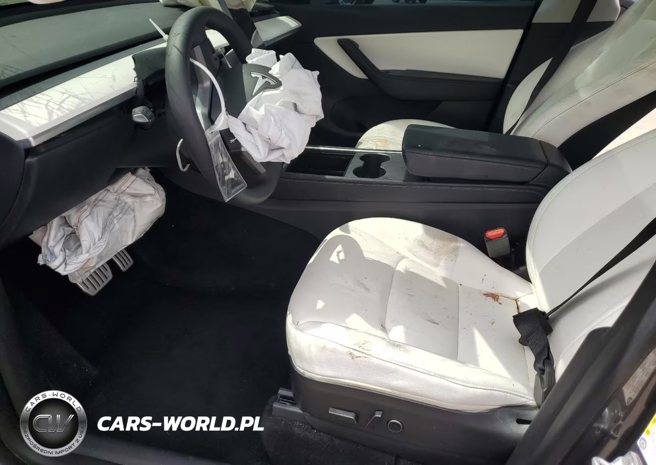 2022 Tesla Model Y VIN:7SAYGDEF7NF366990 - 13