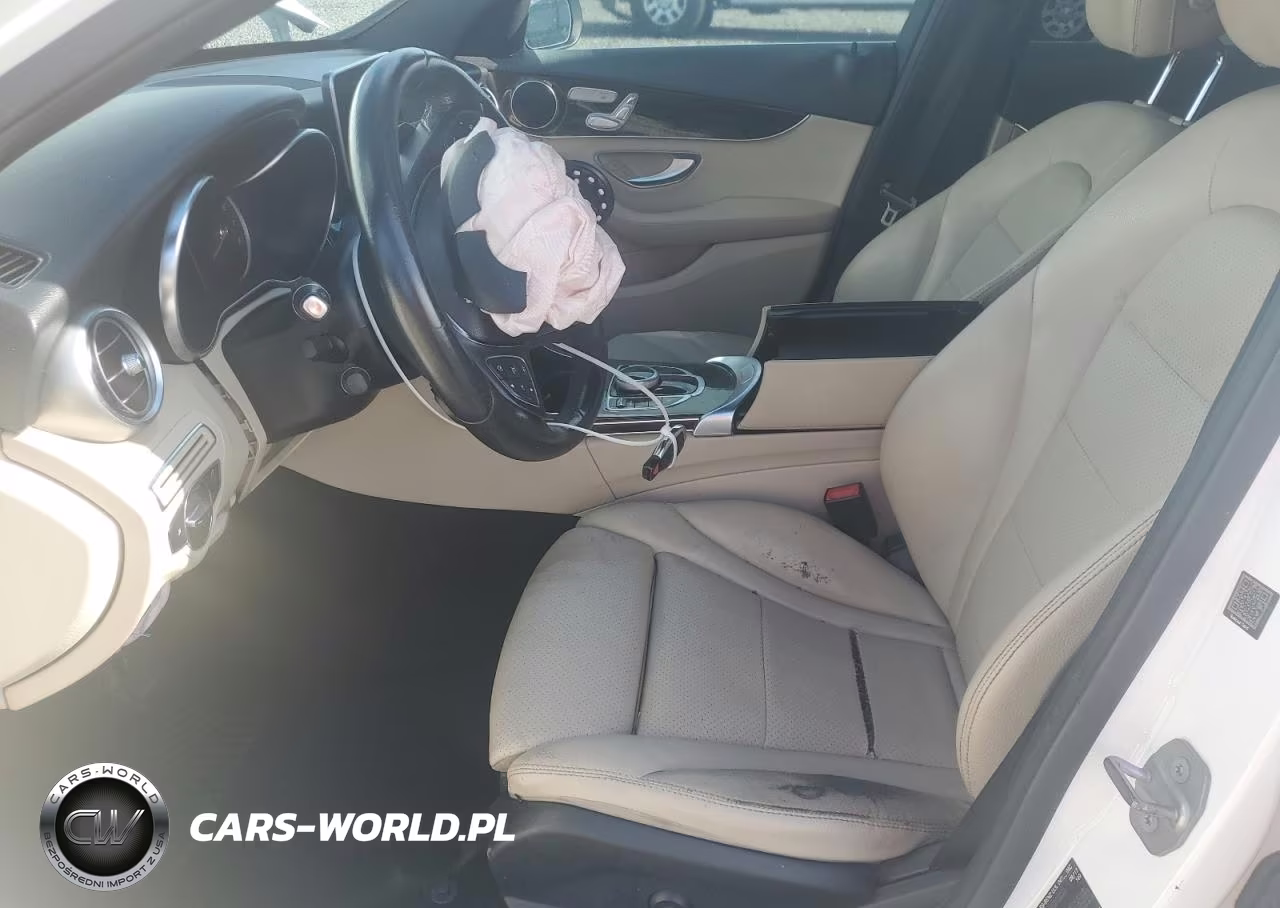 2018 Mercedes-Benz C 300 VIN:55SWF4JB9JU239693 - 7