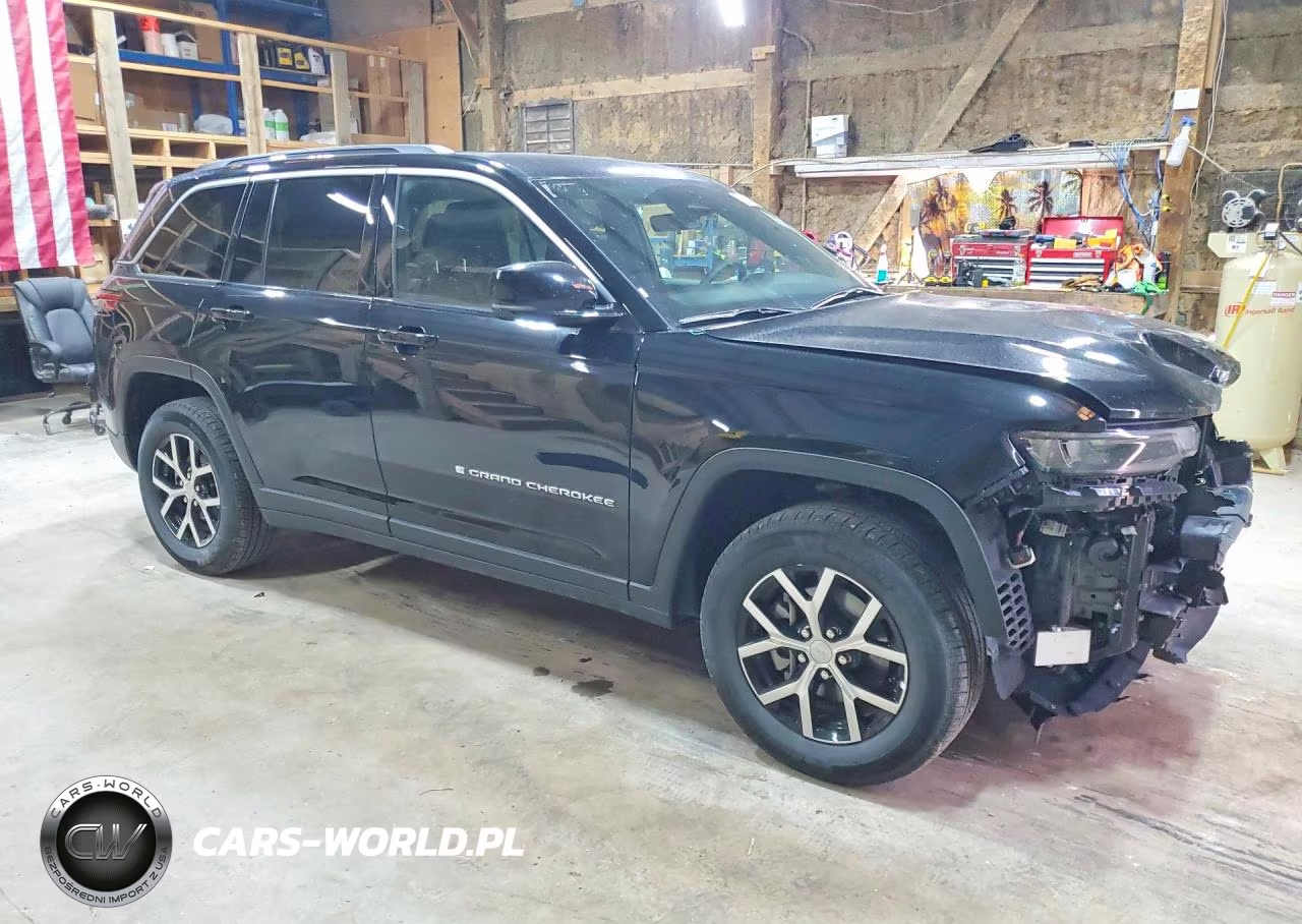2026 Jeep Grand Cherokee Limited VIN:1C4RJHBR5TC251789 - 4