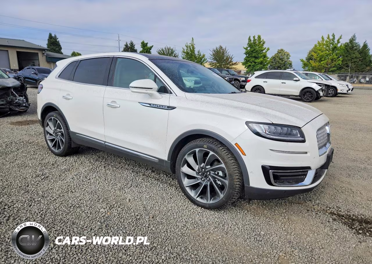 2020 Lincoln Nautilus Reserve VIN:2LMPJ8KP9LBL03883 - 4