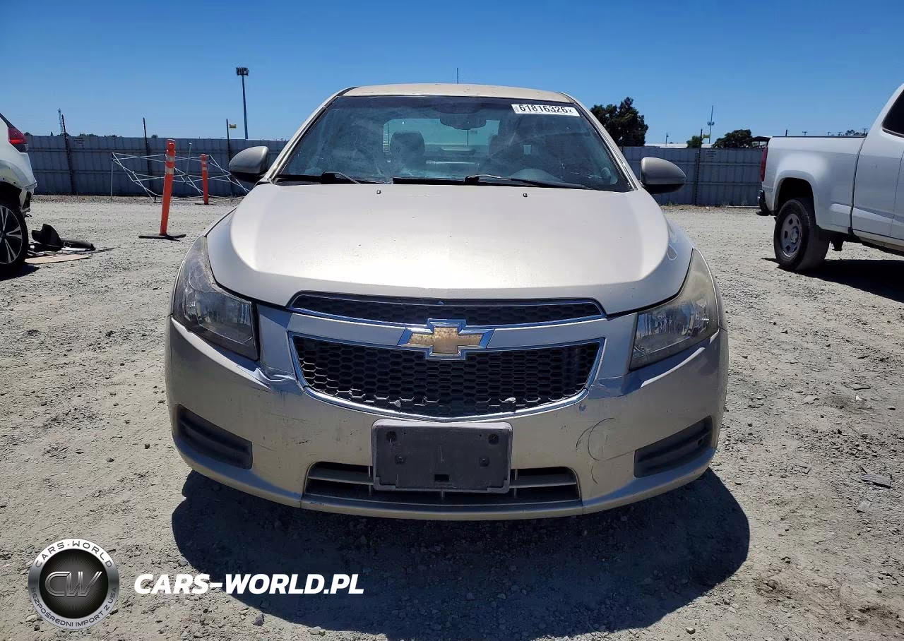 2013 Chevrolet Cruze Lt VIN:1G1PE5SBXD7133172 - 5