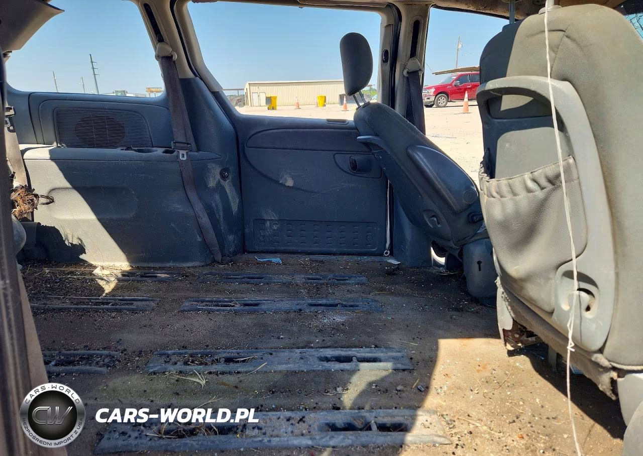 2008 Chrysler Town & Cntry VIN:1A4GJ45R88B266953 - 11