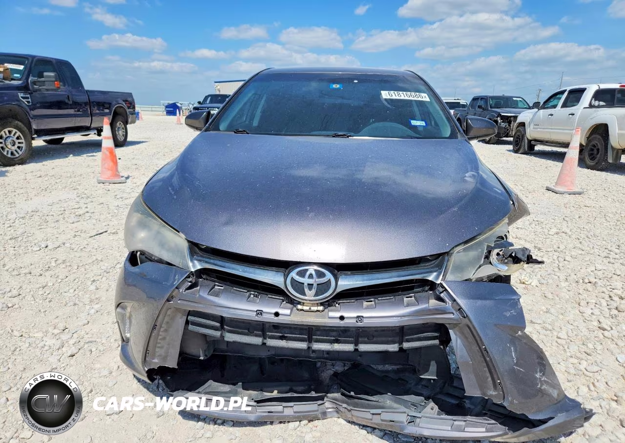 2017 Toyota Camry Se VIN:4T1BF1FK8HU795112 - 5
