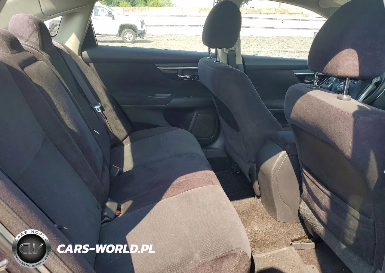 2013 Nissan Altima 2.5 S VIN:1N4AL3AP0DN585301 - 10