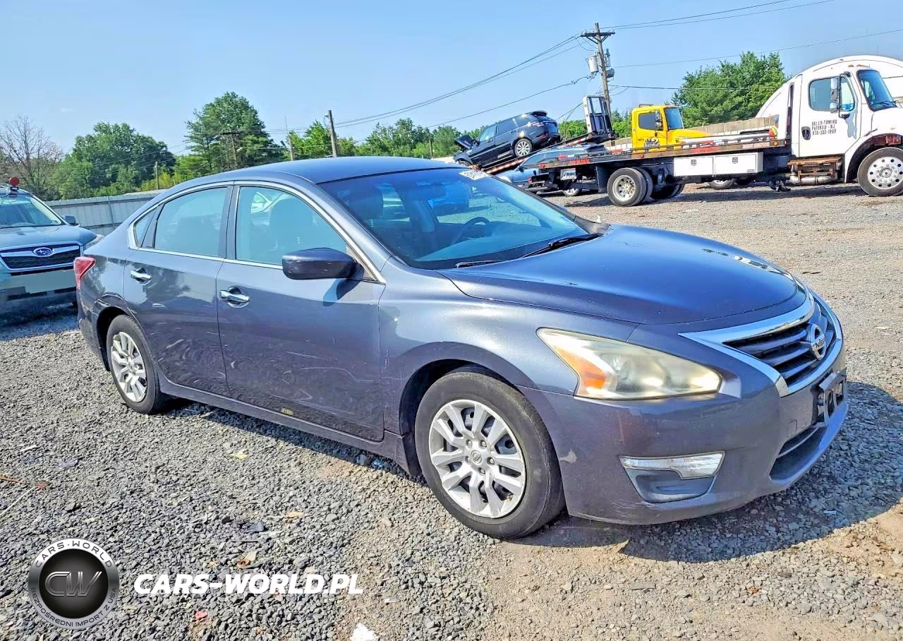 2013 Nissan Altima 2.5 S VIN:1N4AL3AP0DN585301 - 4