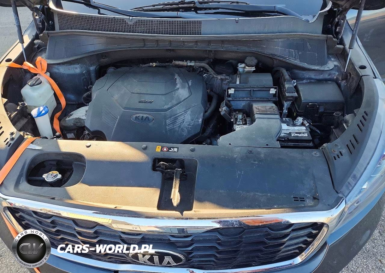 2020 Kia Sorento S VIN:5XYPGDA50LG692609 - 12