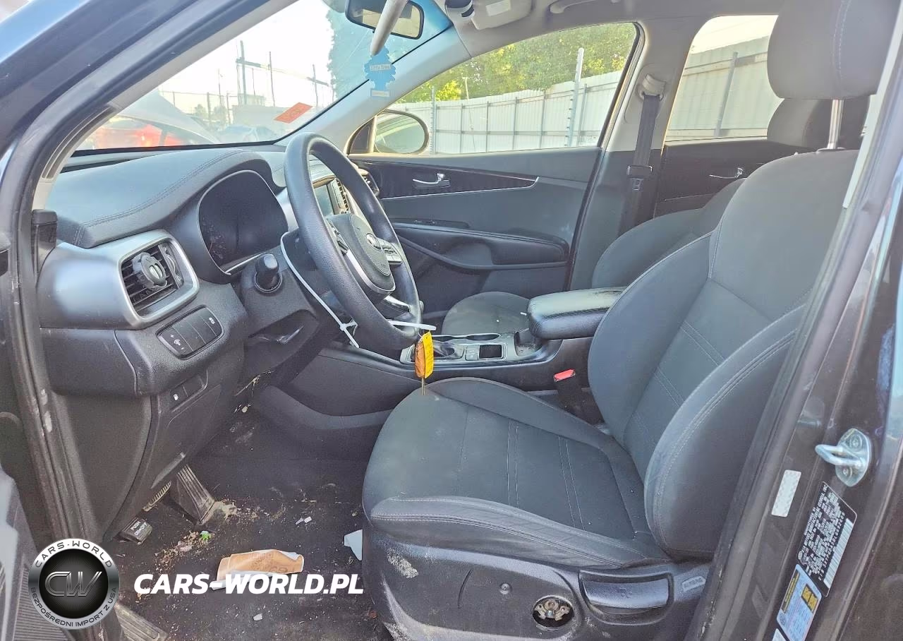 2020 Kia Sorento S VIN:5XYPGDA50LG692609 - 7