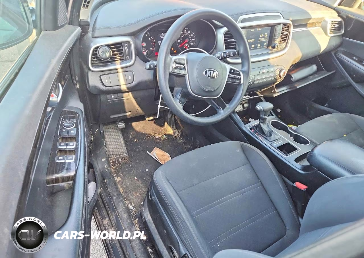 2020 Kia Sorento S VIN:5XYPGDA50LG692609 - 8