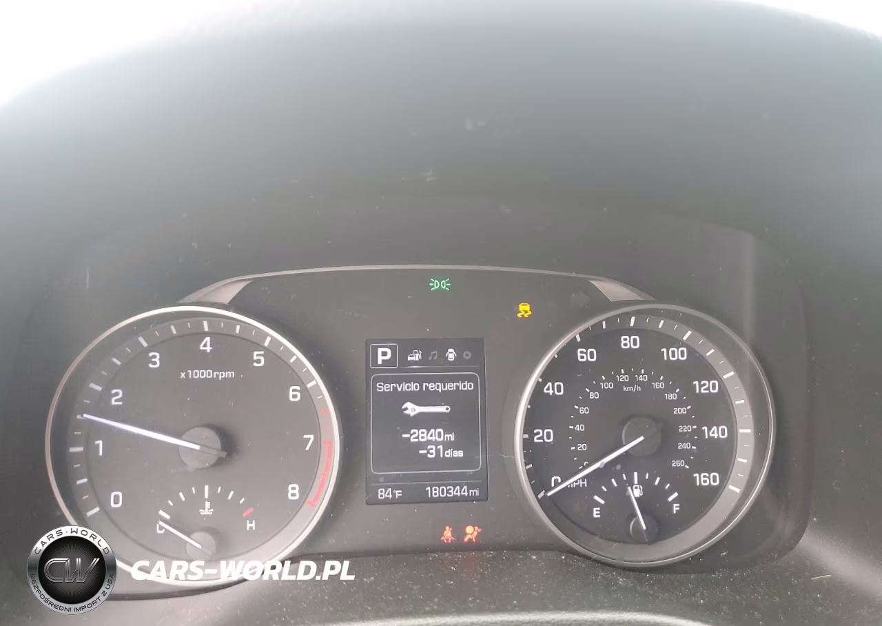 2018 Hyundai Elantra Sel VIN:5NPD84LF5JH393225 - 9